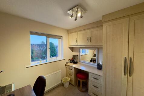 Bedroom 5 Photo, Clockhouse Grove, Burnley, 5 Bedr