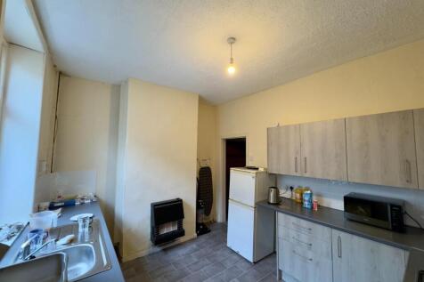 Hollingreave Road, Burnley, Kitchen Photo 2, For S