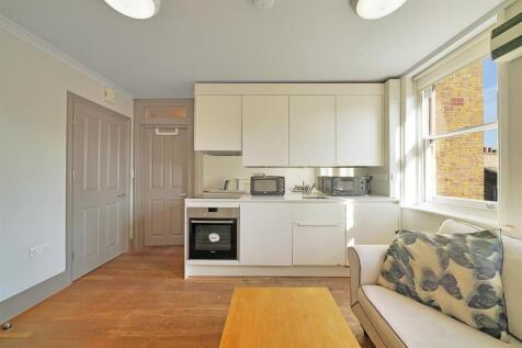Flat 4E, 4-6 Cleveland Residences, Cleveland Stree
