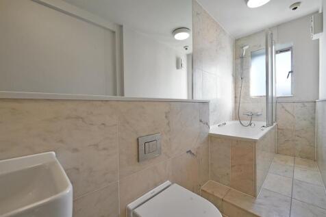 Flat 4E, 4-6 Cleveland Residences, Cleveland Stree