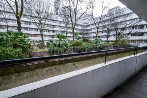 Holcroft Court