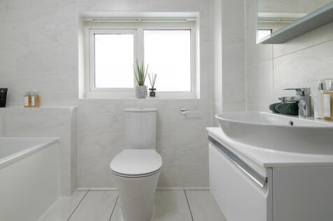 The Harrogate - Bathroom