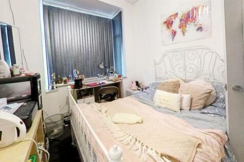205-Tiverton-Road-Bedroom-8.jpg