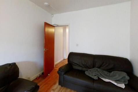 21-Rookery-Road-Living-Room.jpg