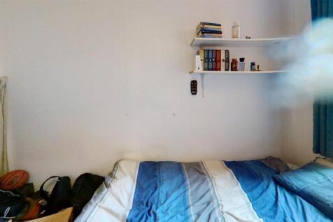 21-Rookery-Road-Bedroom-5.jpg