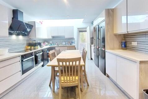 243-Tiverton-Road-Kitchen.jpg