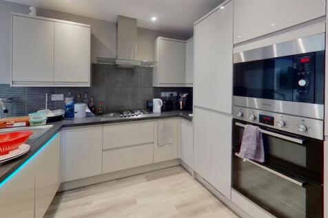 209-Umberslade-Road-Kitchen-2.jpg