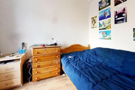 37-Selly-Hill-Road-Bedroom-5.jpg