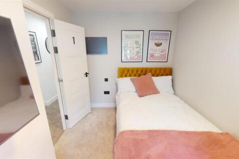 23-Rookery-Road-Bedroom-1(1).jpg