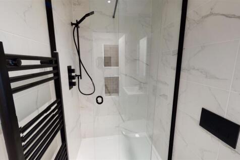 77-Heeley-Road-Bathroom.jpg