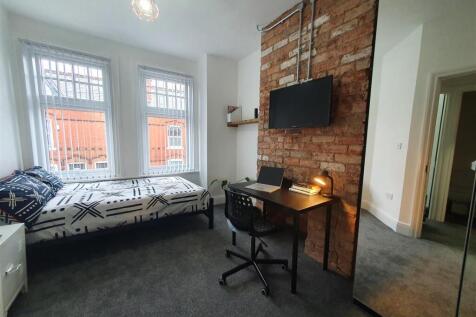 Bedroom4.jpg