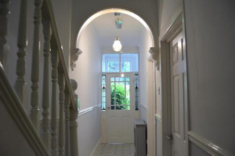 Hallway.JPG
