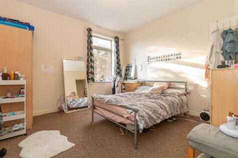 198 Dawlish Road 1.j