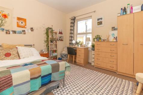 198 Dawlish Road 3.j