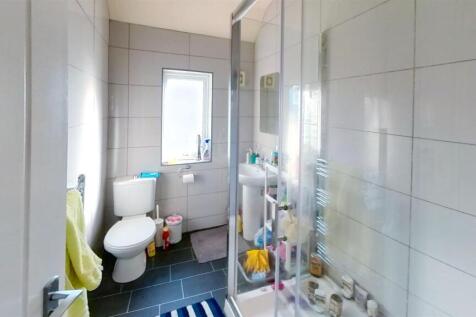 15-Tealby-Grove-Bath