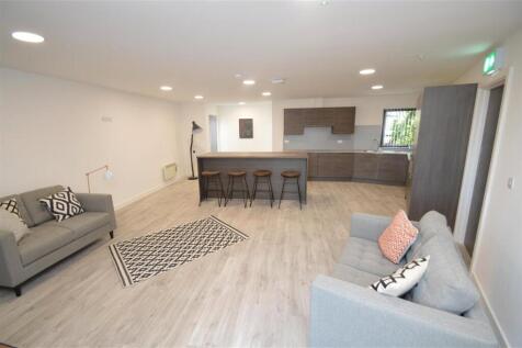 Open Plan Kitchen/ L