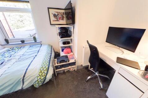 Screenshot 2024-10-0