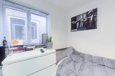 Screenshot 2024-10-0