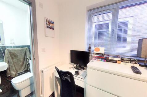 Screenshot 2024-10-0