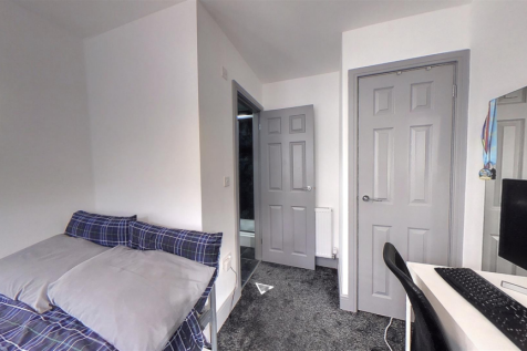 Screenshot 2024-10-0