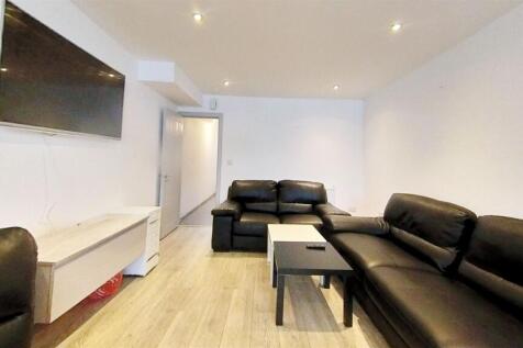 243-Tiverton-Road-Li