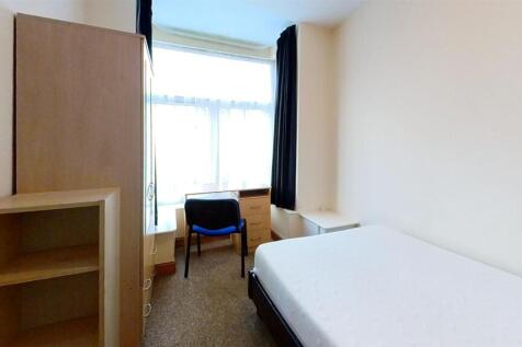 2-Arley-Road-Bedroom