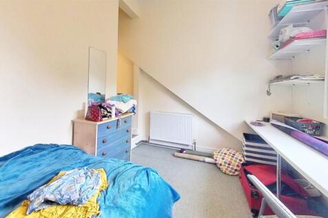 6-Harrow-Road-Bedroo