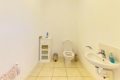 63-Elliot-Road-Bathr