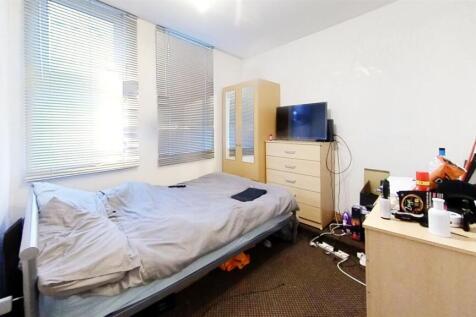 305-Heeley-Road-Bedr