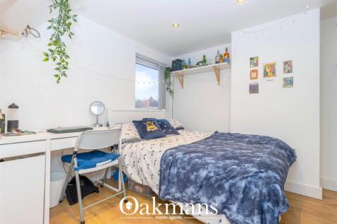 151 Warwards Lane 16