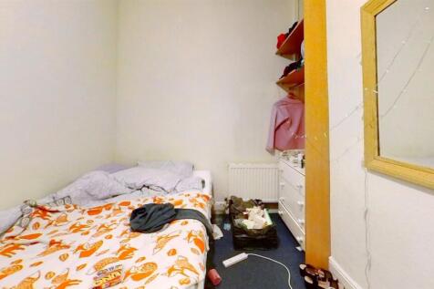 105-Dawlish-Road-Bed