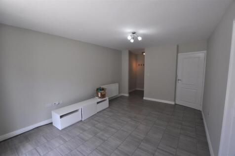 Lounge 2.JPG