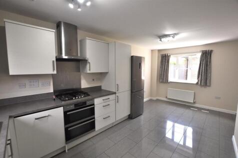Kitchen 1.JPG