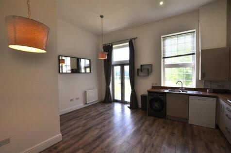 Open Plan kitchen lounge.JPG