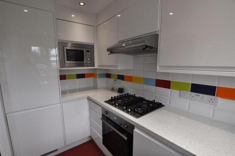 Kitchen 1.JPG