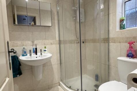 Downstairs shower...