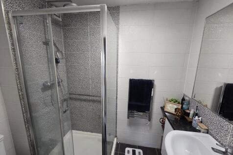 Shower 1