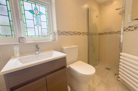 bathroom3a