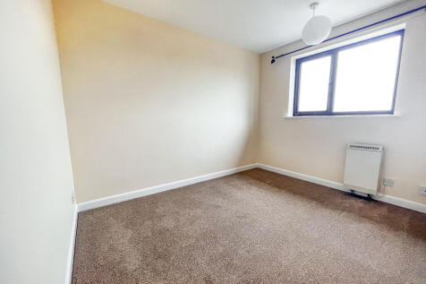 2nd Bedroom.JPG