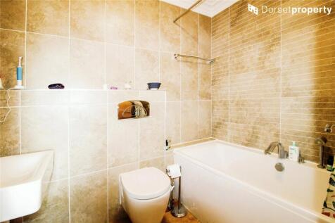 Ensuite Bathrom