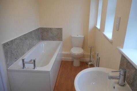 PD2188 - Bathroom 1.
