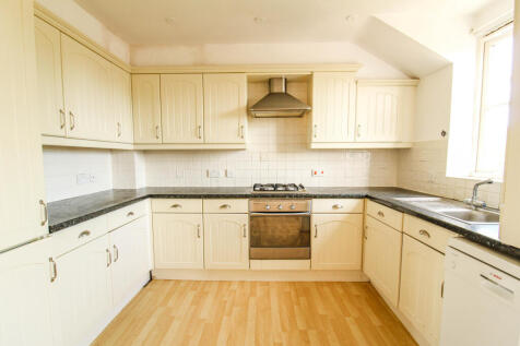 Kitchen.JPG