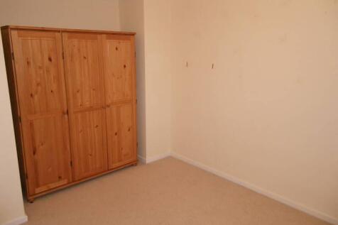 Pd16382ndbedroom.jpg