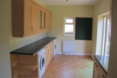 P1688diningroom.JPG