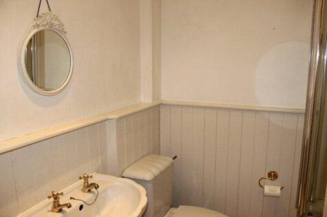 P1855Bath.JPG