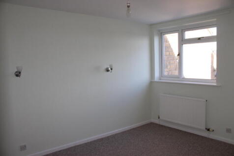 P2060bed1.JPG