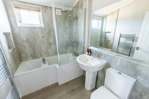 Eton Bathroom