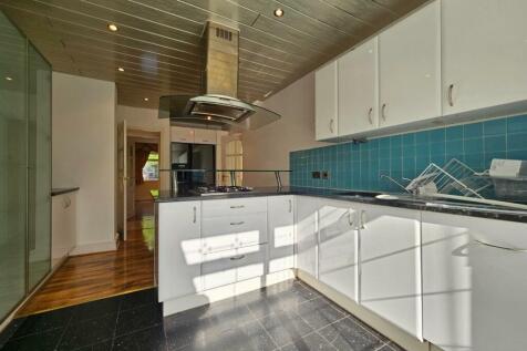 Breakfast Kitchen 2