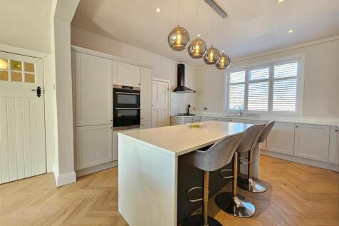 Living Dining Kitchen