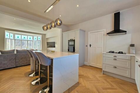 Living Dining Kitchen